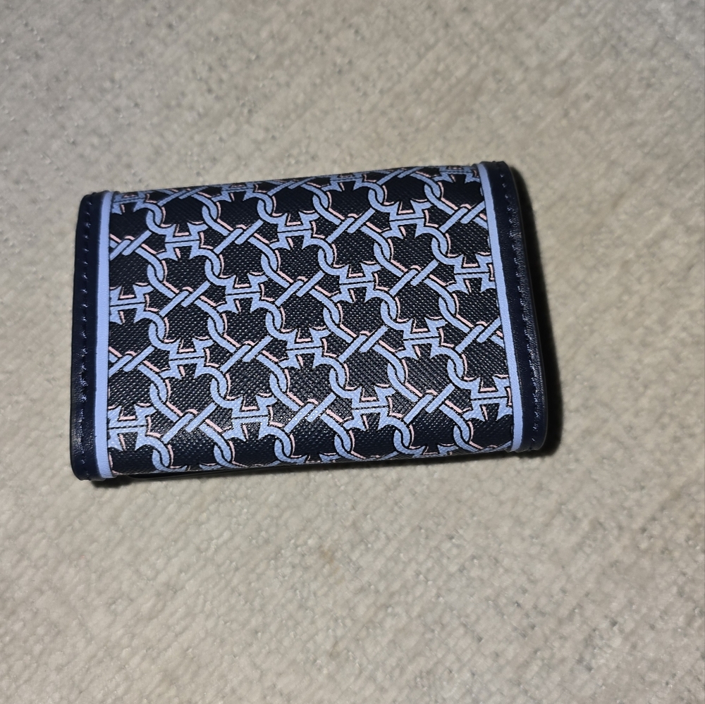 NWT Kate Spade Black and Blue Patterned Wallet - Picture 7 of 7